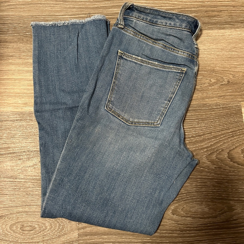 Universal Thread Light Blue Denim Jeans